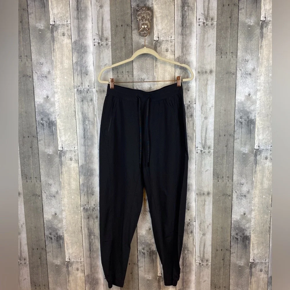 lululemon athletica lululemon license